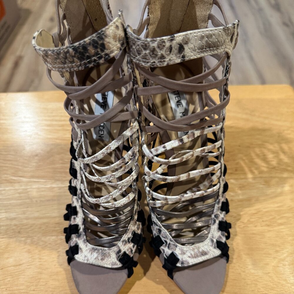 Steve Madden Tan & Snakeskin Strappy Sandals – Size 6-1/2